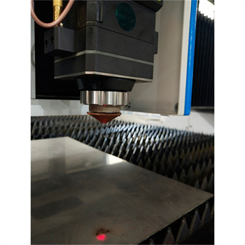 طاولات عمل مزدوجة CNC آلة قطع الصفائح المعدنية بالليزر موديل TC-F3015T